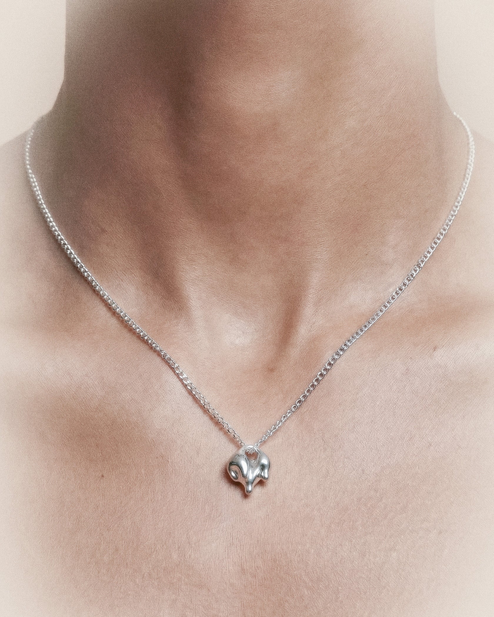 COLLARES